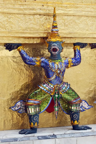 Garuda beeldhouwkunst — Stockfoto
