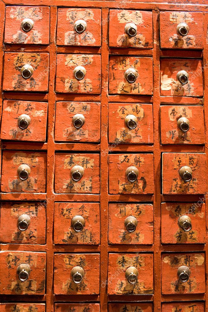 Red drawer of old fashioned chinese cabi — Stock Photo ...