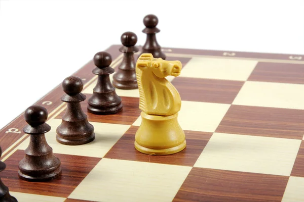 Фрагмент шахматной доски изолирован на белом — стоковое фото
