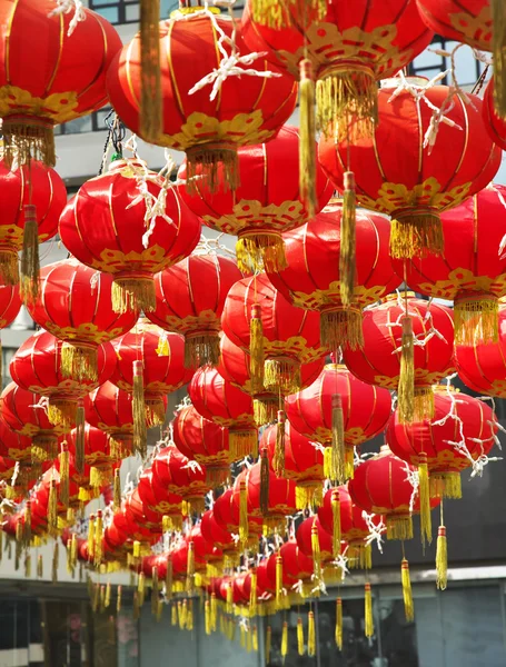 As lanternas vermelhas tradicionais — Fotografia de Stock