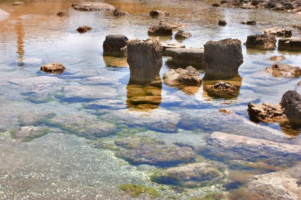 Pedras em um golfo . — Fotografia de Stock