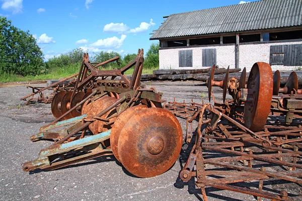 Velhos mecanismos agrícolas — Fotografia de Stock
