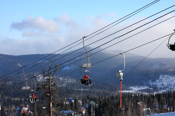 Mountain-skier lift. — Stock Photo, Image