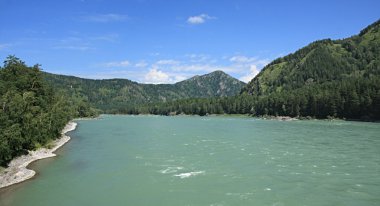 Dağ nehri