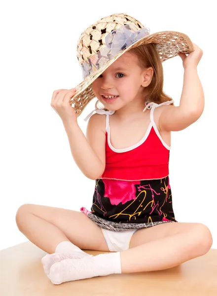 Dziewczyna w słomkowym kapeluszu. — Zdjęcie stockowe