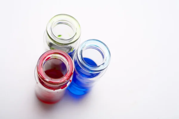 Pequeños frascos de vidrio — Foto de Stock