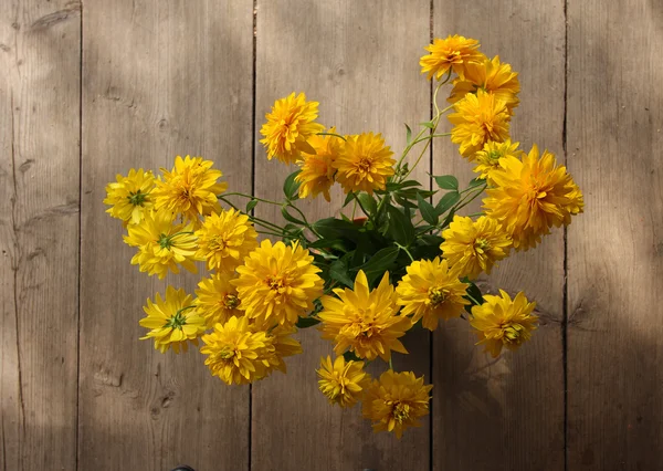 黄色的花朵花束 — 图库照片