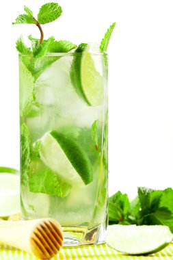 taze mojito kokteyli