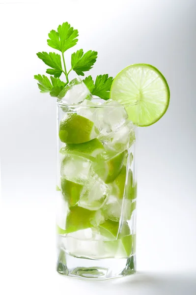 Fresh lime cocktail with ice — Stock Photo, Image