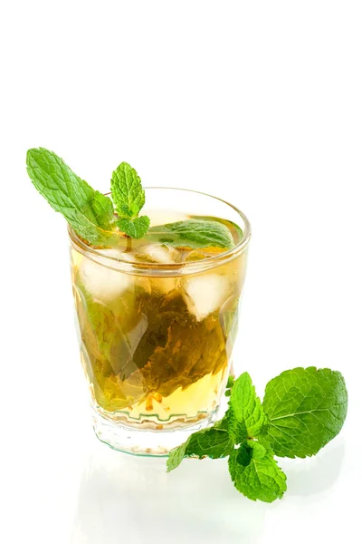 Alkohol koktejl s whisky a mysli — Stock fotografie