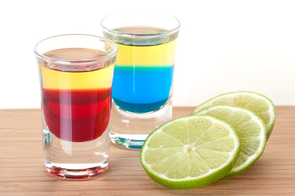 Cocktailkollektion: roter, blauer Tequila — Stockfoto