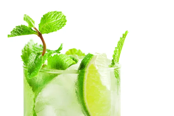 Frischer Mojito-Cocktail — Stockfoto