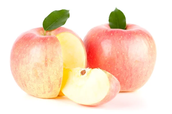 Twee rijpe rode appels — Stockfoto