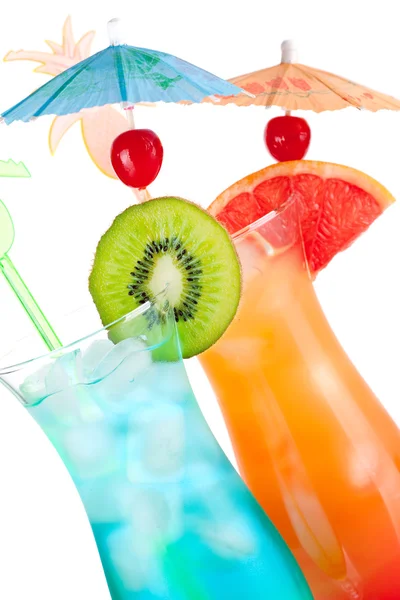 Twee alcohol tropische cocktails — Stockfoto