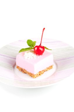 kiraz likörü vişne ile pembe cheesecake