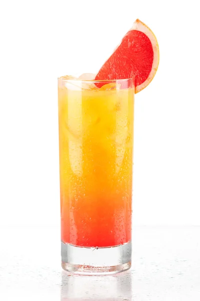 Cóctel de alcohol de salida del sol tequila —  Fotos de Stock