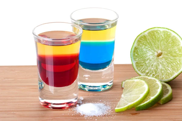 Cócteles: Tequila rojo y azul —  Fotos de Stock