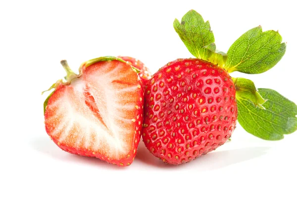 Zwei frische Erdbeeren — Stockfoto