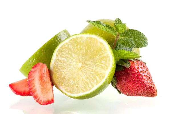 Lime, jordgubbe och mynta — Stockfoto