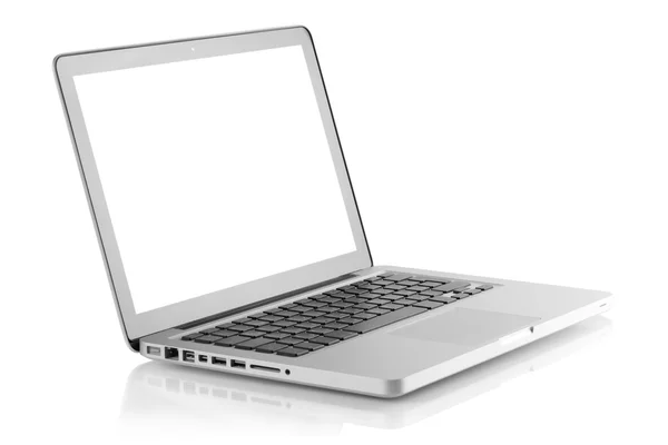 Bärbar dator med blank skärm — Stockfoto