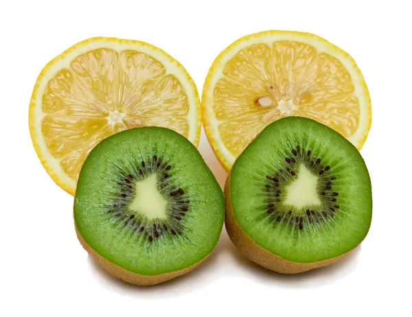 Gesneden kiwi en citroenen — Stockfoto