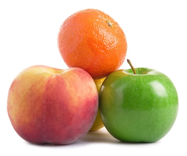 Algumas frutas no branco — Fotografia de Stock