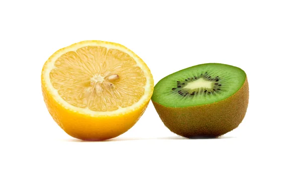 Лимон и киви — стоковое фото