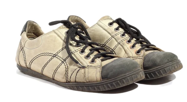 Aşınmış beyaz ayakkabı — Stok fotoğraf