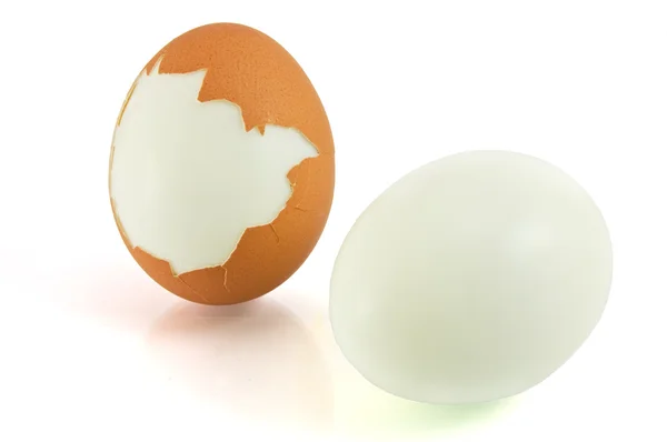 Ei auf weißem Hintergrund — Stockfoto
