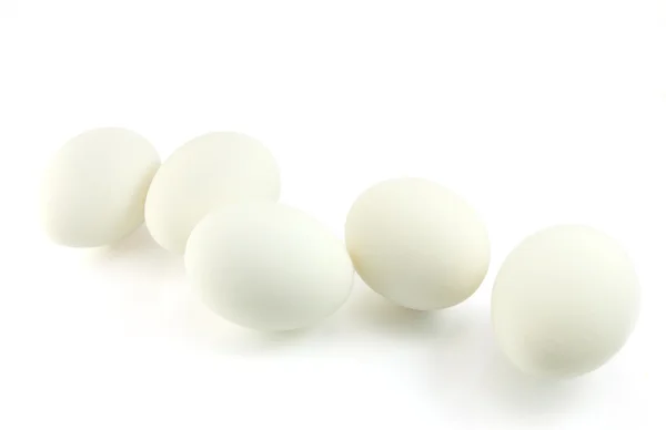 白色背景的蛋 — 图库照片