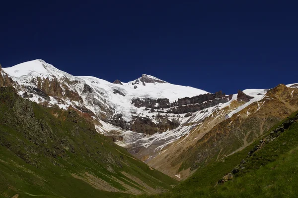 Elbrus — Zdjęcie stockowe