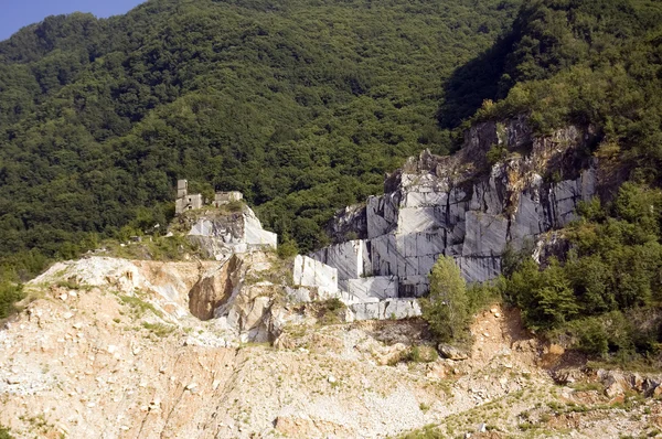 白い大理石の採石場 — ストック写真