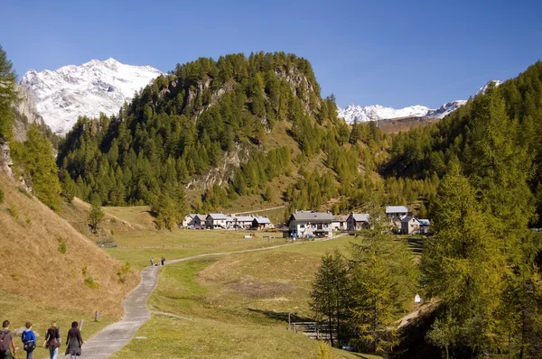 Alpe devero alpská krajina — Stock fotografie