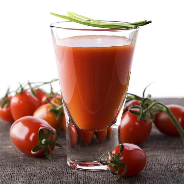 新鮮なトマト ジュースまたはブラッディマリー — ストック写真