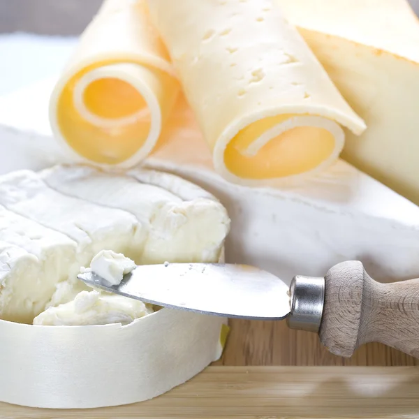 Bodegón de queso —  Fotos de Stock