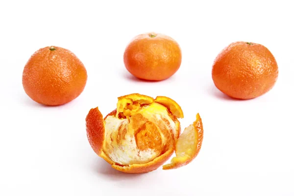 Neatly retouched orange isolated — Stock Photo, Image