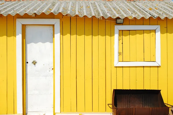 Yellow fisherman house — Stock Photo, Image