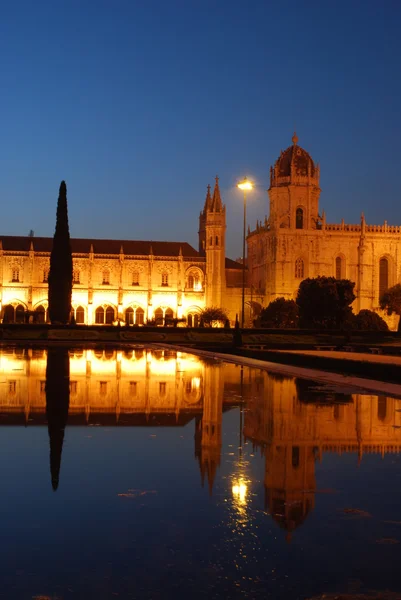 Monastère des Hiéronymites à Lisbonne (coucher de soleil — Photo