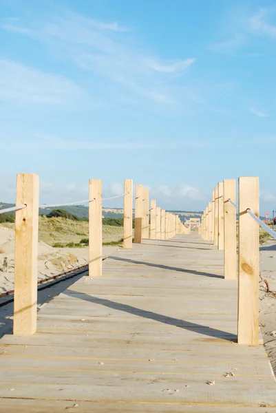 Invoeren van het strand promenade — Stockfoto