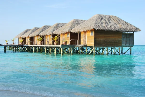 Villas aquatiques aux Maldives — Photo