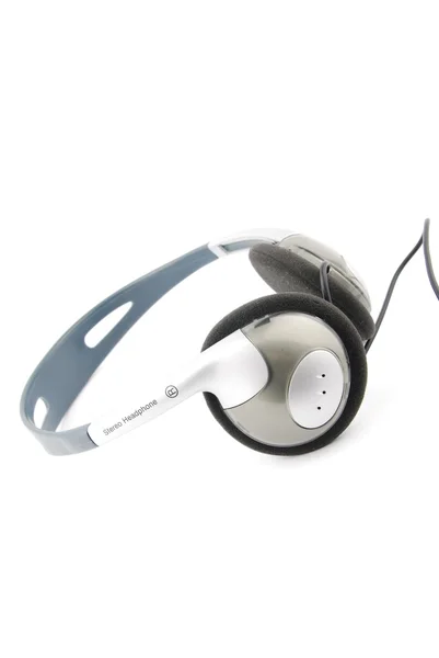 Ακουστικά με καλώδιο σε λευκό — Φωτογραφία Αρχείου