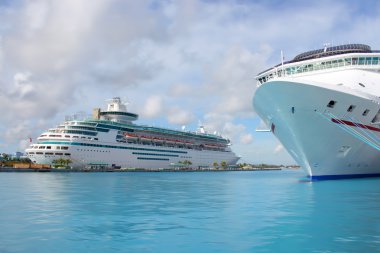 Cruise ships in Nassau port clipart