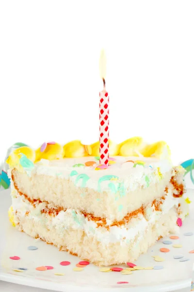 Fetta di torta di compleanno — Foto Stock