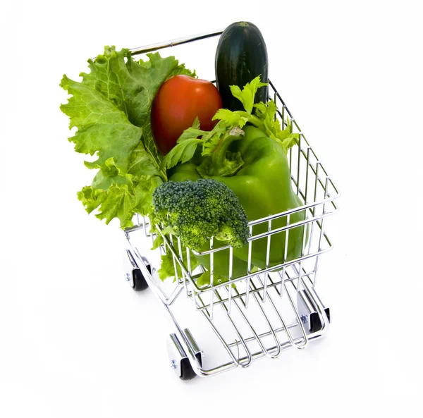 Grönsaker i kundvagn — Stockfoto