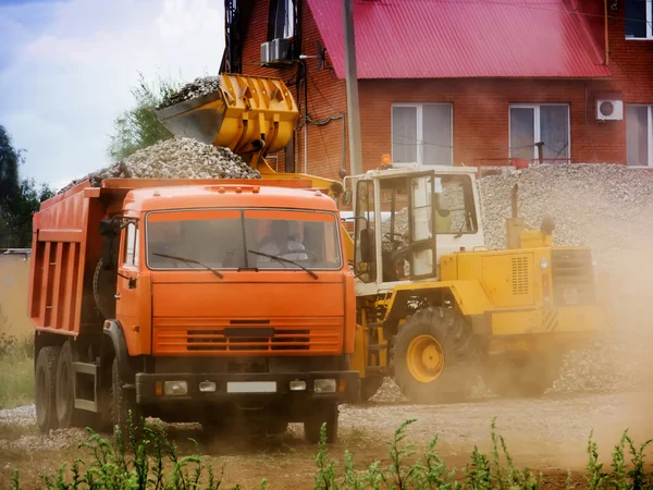 Lorry and loader — Stock Photo, Image