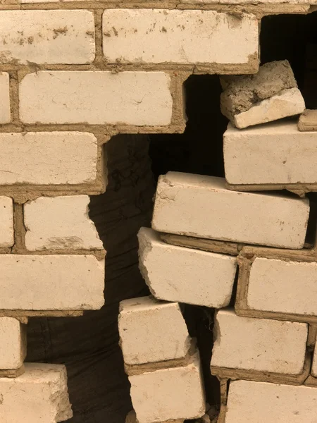Mauerhaus zerstört — Stockfoto