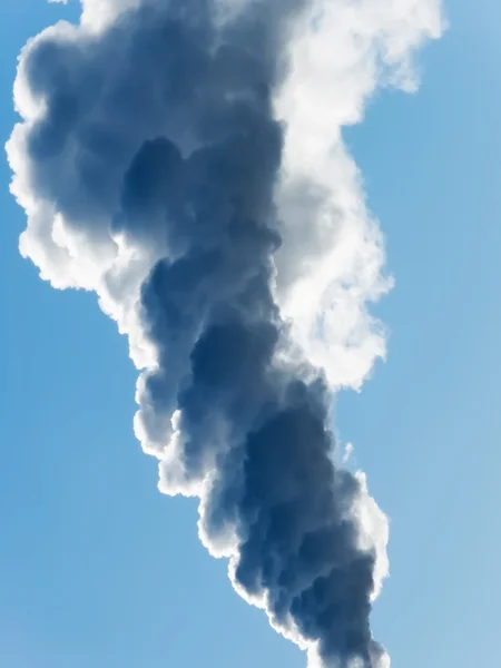Smoke emission in atmosphere — Stock Photo, Image
