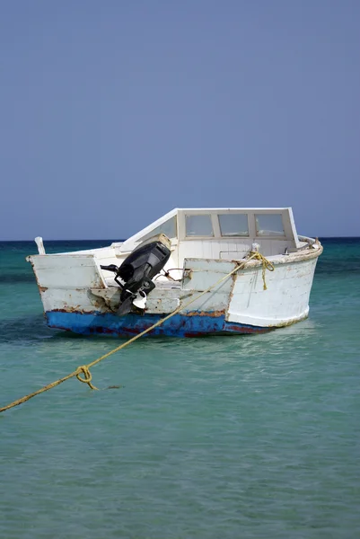 stock image The boat near the shore