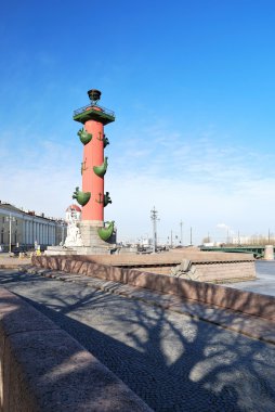 rostral sütun. St.Petersburg