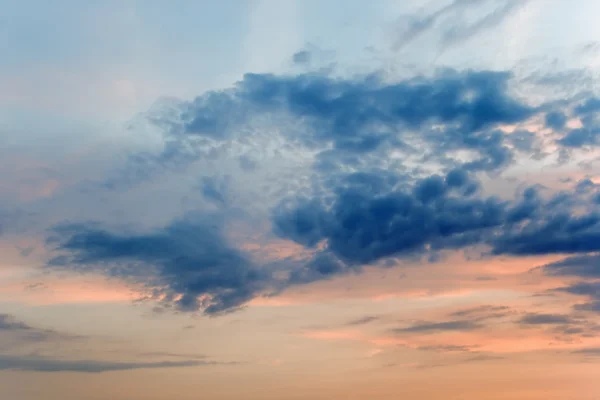 夕方の妖艶な空 — ストック写真